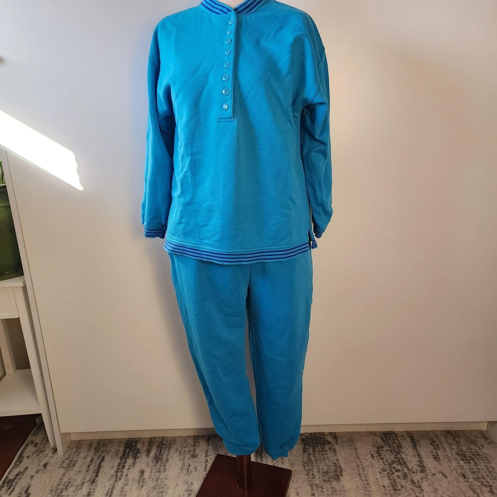 M blue 80's Pacer sweatshirt and sweat pant set, vintage and rare set,